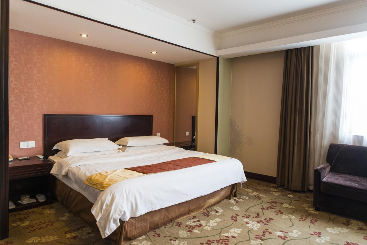 Vienna 3 Best Hotel Shanghai Expo Sanlin Extérieur photo